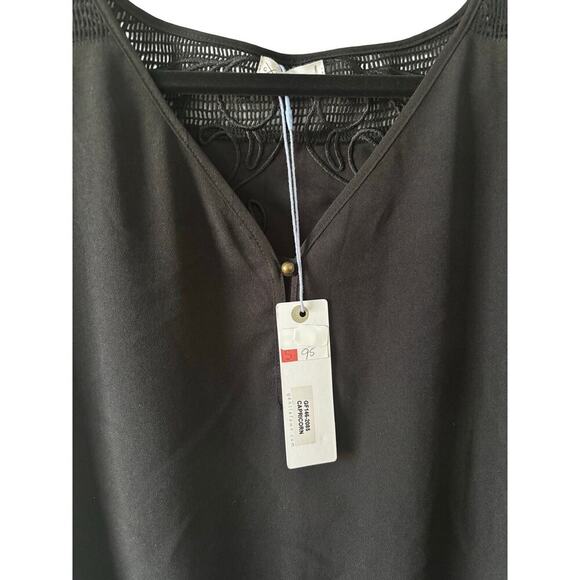 GF Collection Black Blouse - Picture 4 of 4